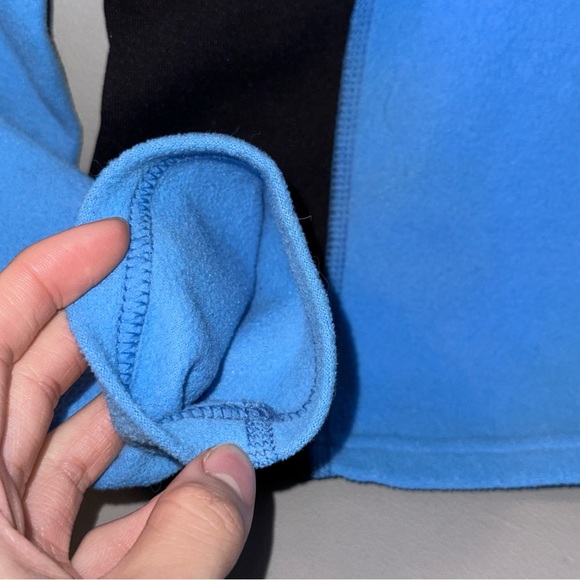 The North Face Women’s Fleece 1/4 Quarter Zip Pullover Sweater - Picture 3 of 6
